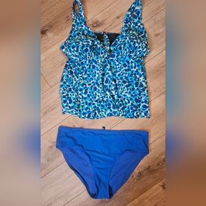 Simply fit bathing suit Plus size